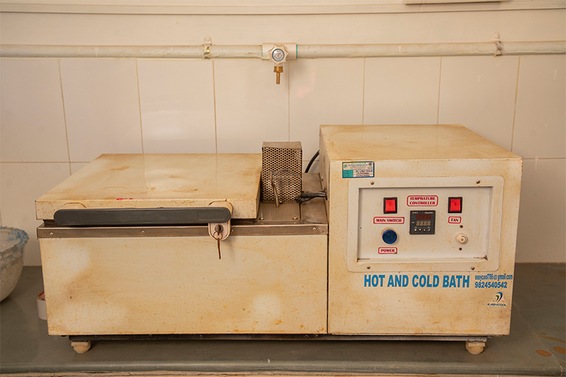 Hot and Cold Constant Temperature Bath for ASTM Corrosion and Impact Testing